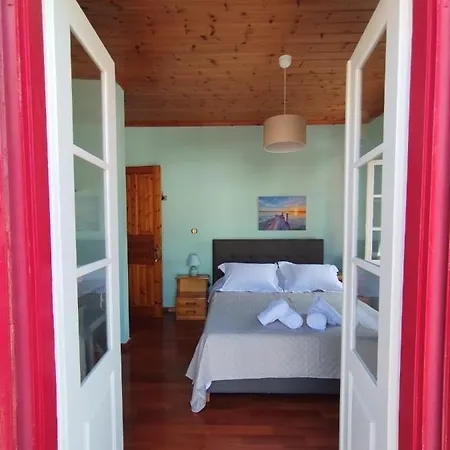 Othon's Apartment